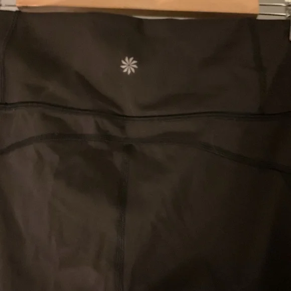 Women’s athleta leggings! - Picture 5 of 11